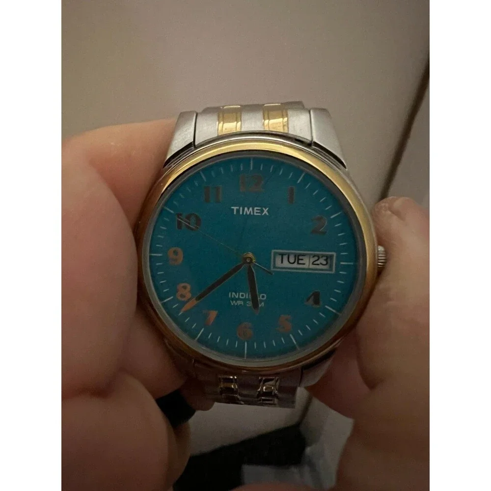 TIMEX Day Date Watch T2N093 Quartz Indiglo Black Dial Stainless Gold Flex Band